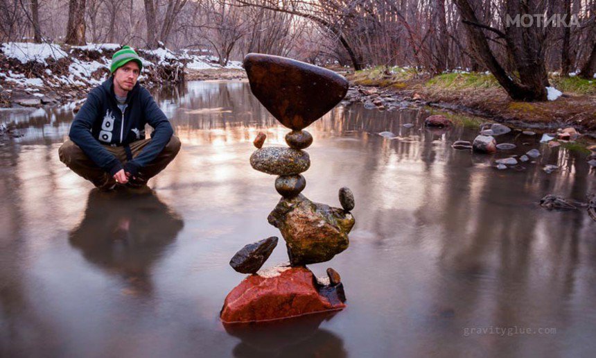 gravity-stone-balancing-michael-grab-1