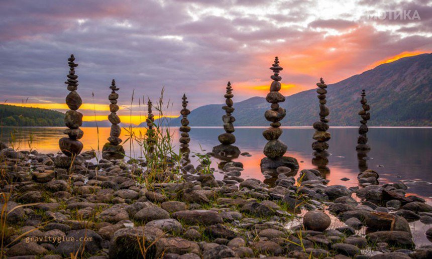 gravity-stone-balancing-michael-grab-3