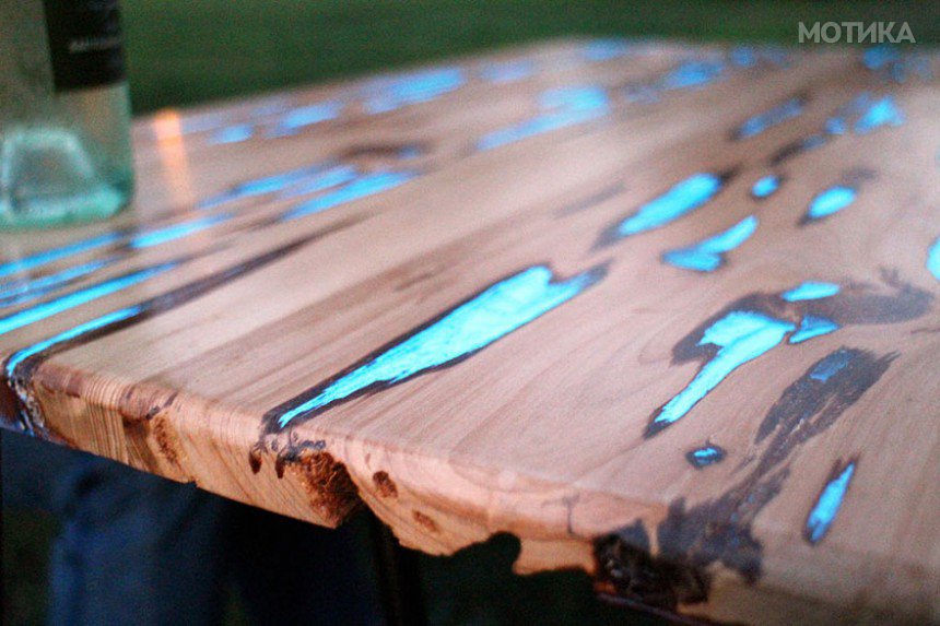 glowing-resin-table-mike-warren-2