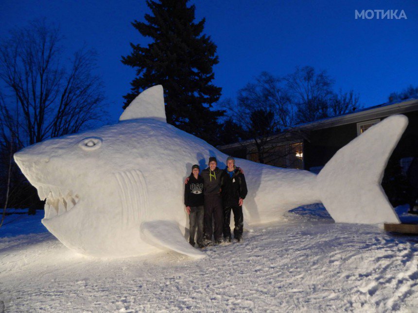 giant-snow-sculptures-bartz-brothers-5