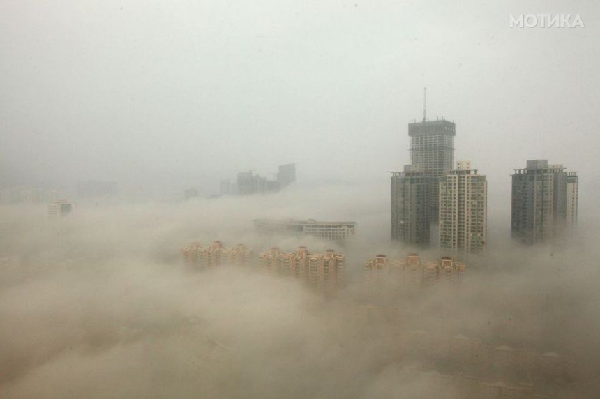 Heavy Smog Hits East China