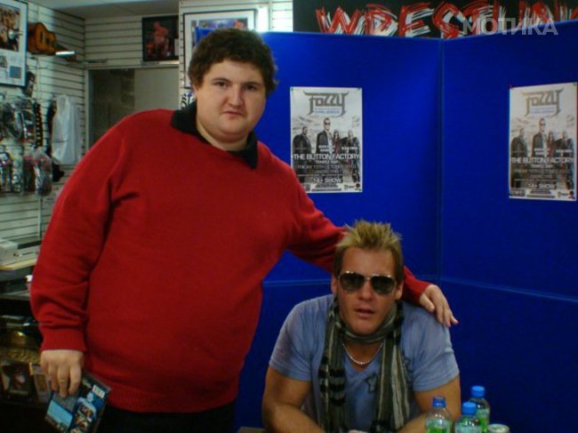 b738385c327320f2954ac1cd68de8637_650x