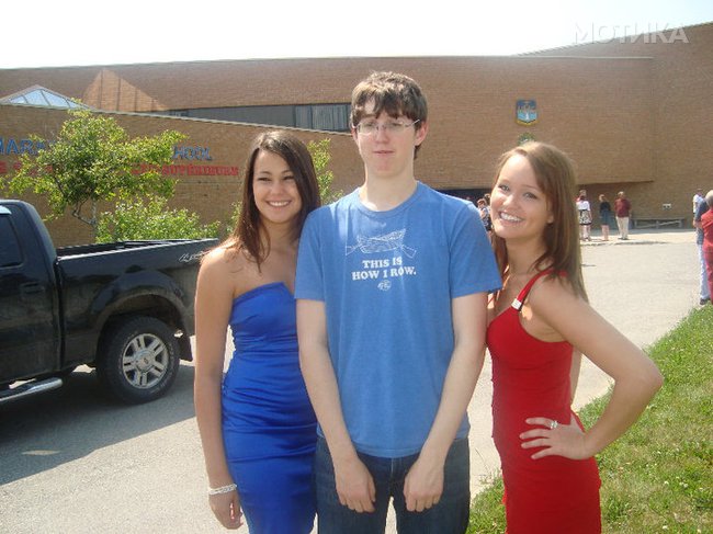 da2e12910f2d7f781c364cfe0121b515_650x