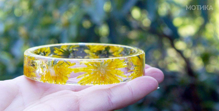 resin-flower-moss-bangles-bracelets-modern-flower-child-sarah-smith-35