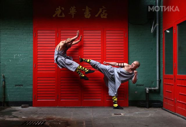 "*** BESTPIX *** World Famous Shaolin Monks Come To London's Chinatown"