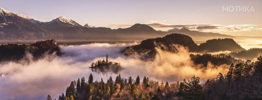 Capturing-a-spectacular-sunrise-at-lake-Bled1__880