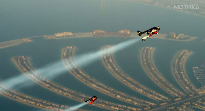 jetpack-flight-yves-rossy-vince-reffet-jetman-dubai-3