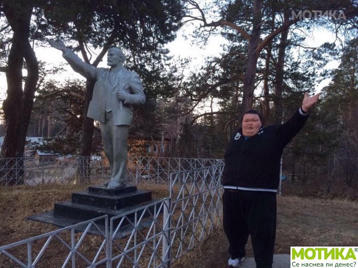r (24)