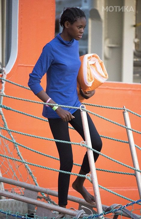 europe_patrol_migrant_15