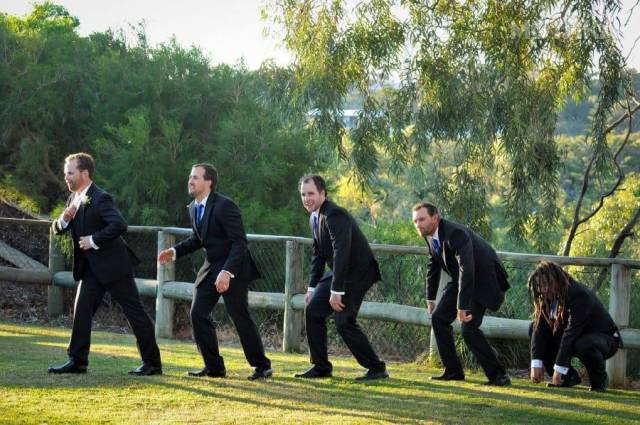 when_groomsmen_and_bridesmaids_took_wedding_photos_to_a_whol