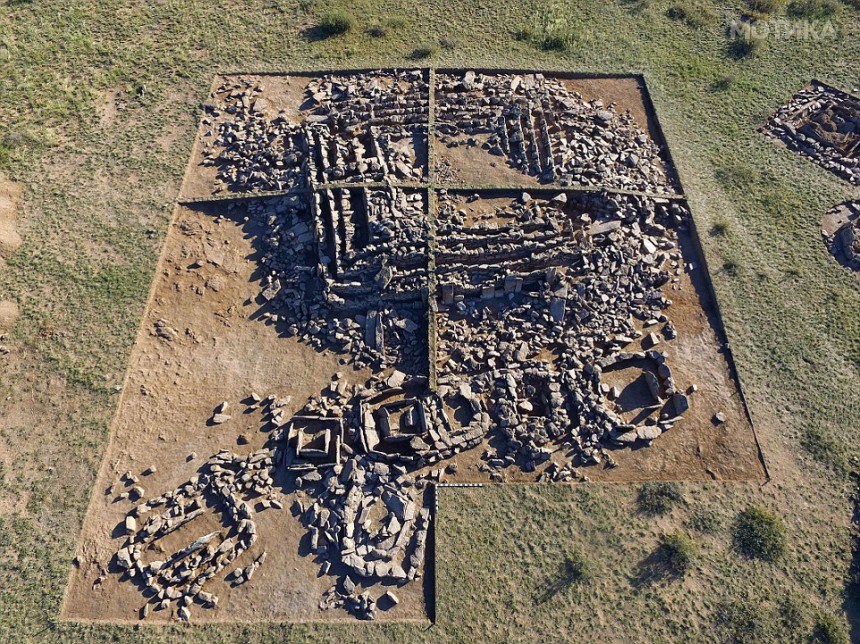 A Bronze Era pyramid found in Kazakhstan