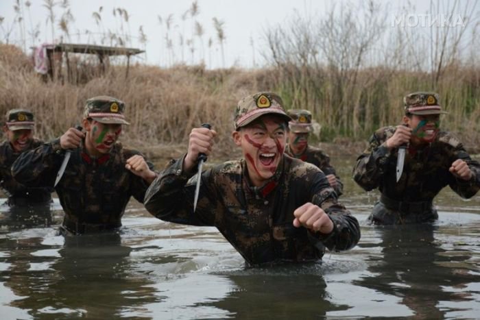 A group of special paramilitary policemen attend a training session in Chuzhou
