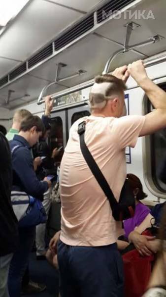 these_haircuts_will_make_you_stand_out_from_the_crowd_hands_down_640_24