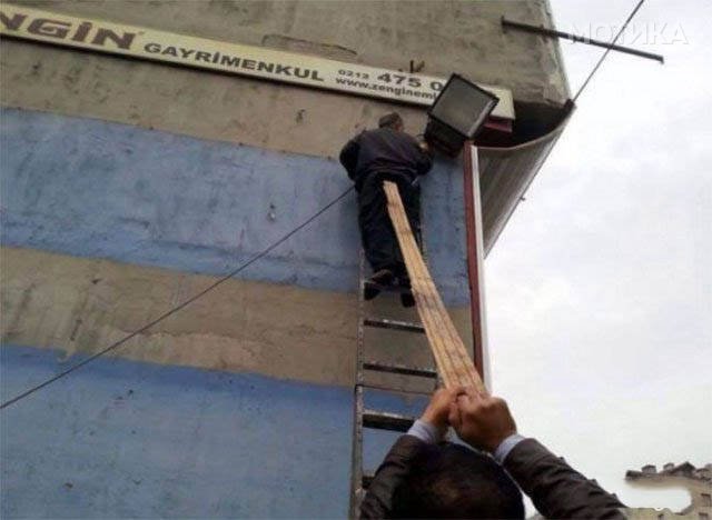 there_are_so_many_idiots_in_the_world_640_44