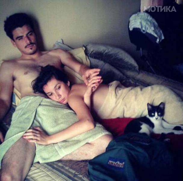 they_take_selfies_and_what_do_you_do_after_you_just_had_sex_640_05