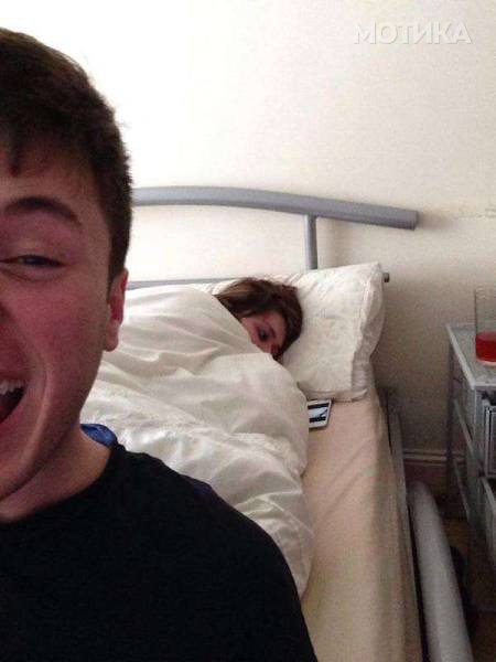 they_take_selfies_and_what_do_you_do_after_you_just_had_sex_640_09