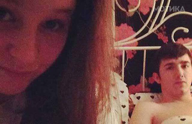 they_take_selfies_and_what_do_you_do_after_you_just_had_sex_640_20
