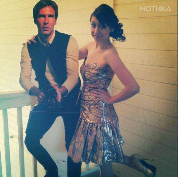 when_you_have_nobody_to_take_as_a_date_for_your_prom_be_creative_640_01